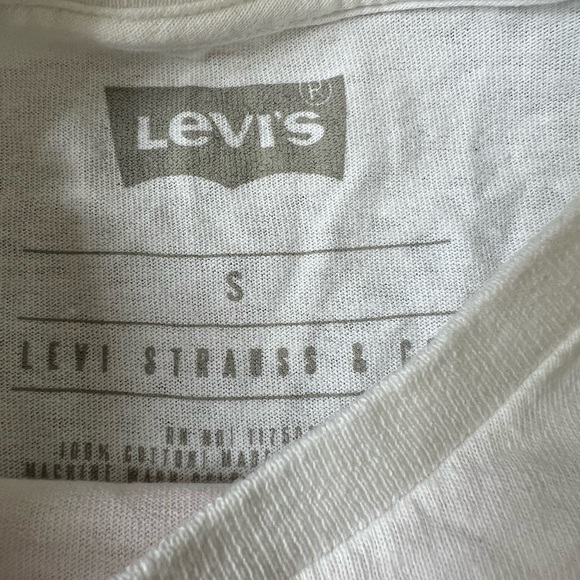 Levi’s long sleeve tee Small - Picture 3 of 3